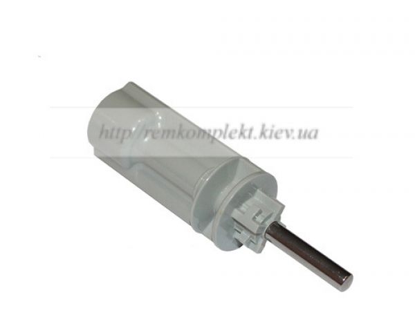Шток для кухонного комбайна Braun 67000546