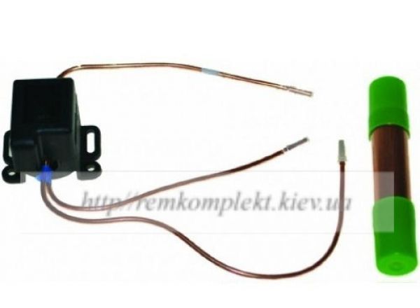 Клапан для фреону і фільтр для холодильника Ariston C00143140