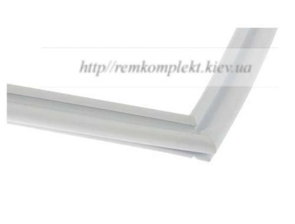 Гума двері холодильника Electrolux 2426448045